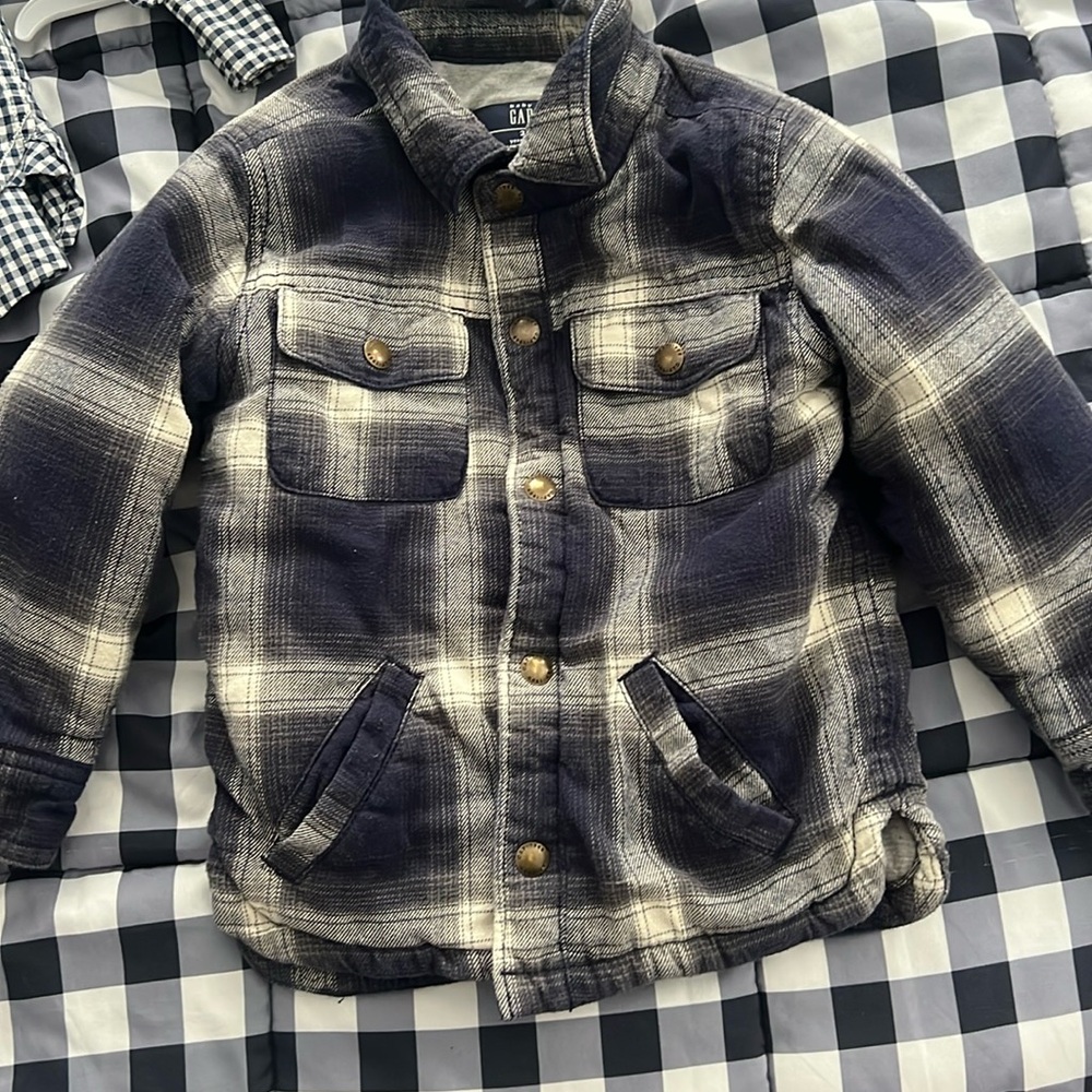 Fully lined light jacket